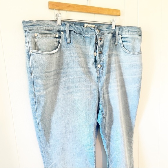 Madewell Cali Demi-Boot Jeans in Dory Wash: Comfort Stretch Edition Plus 37 - Picture 11 of 12